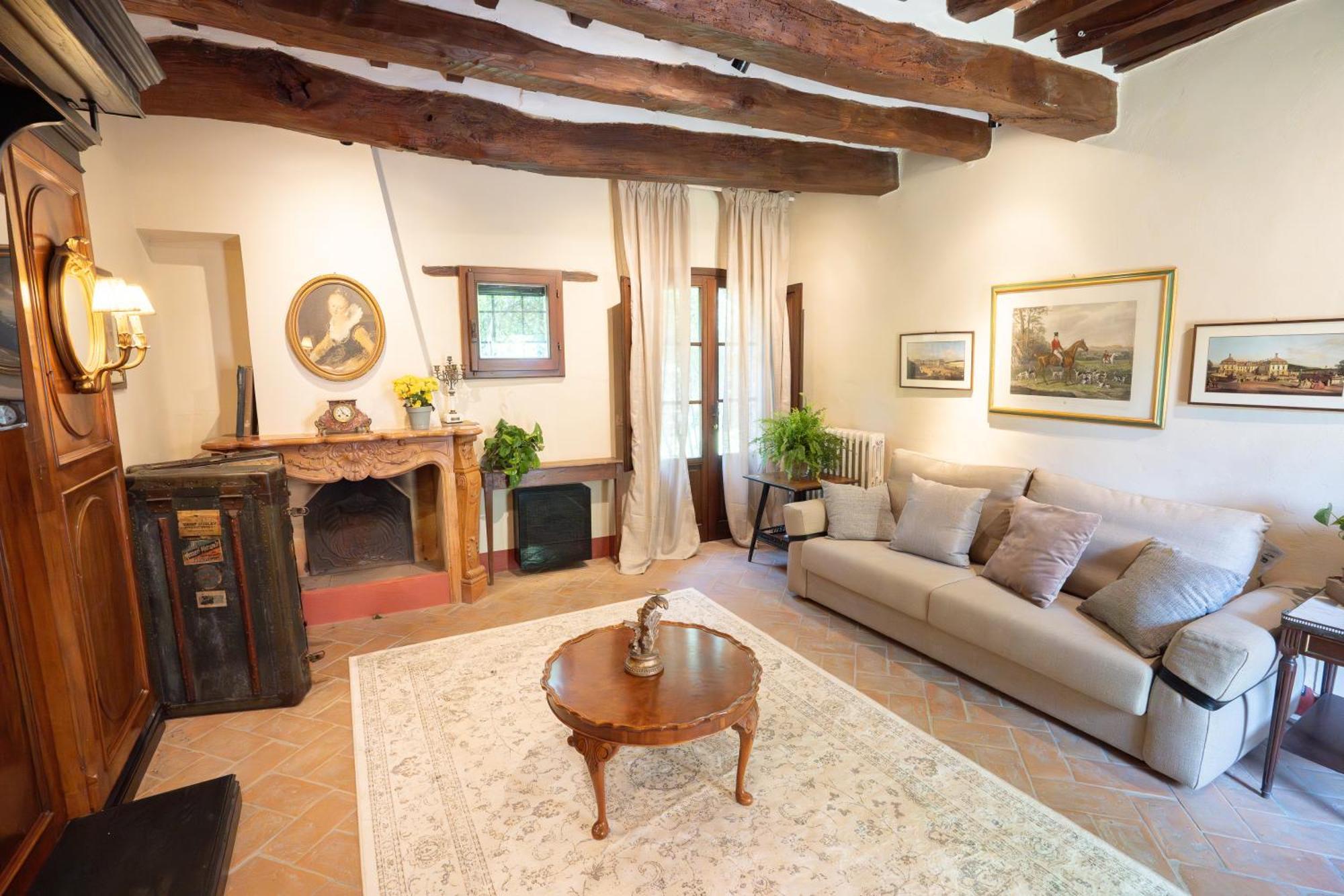Equo Suites Petrignano Del Lago Exterior photo